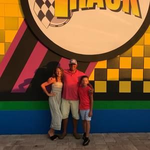 Meet your Posher, Chad